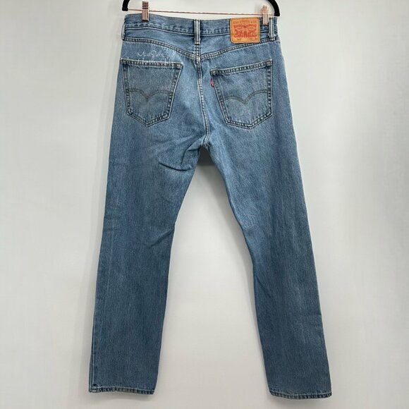 Levi's 505 Medium Wash Regular Fit Men's Jeans Size 33/34 - Picture 4 of 6